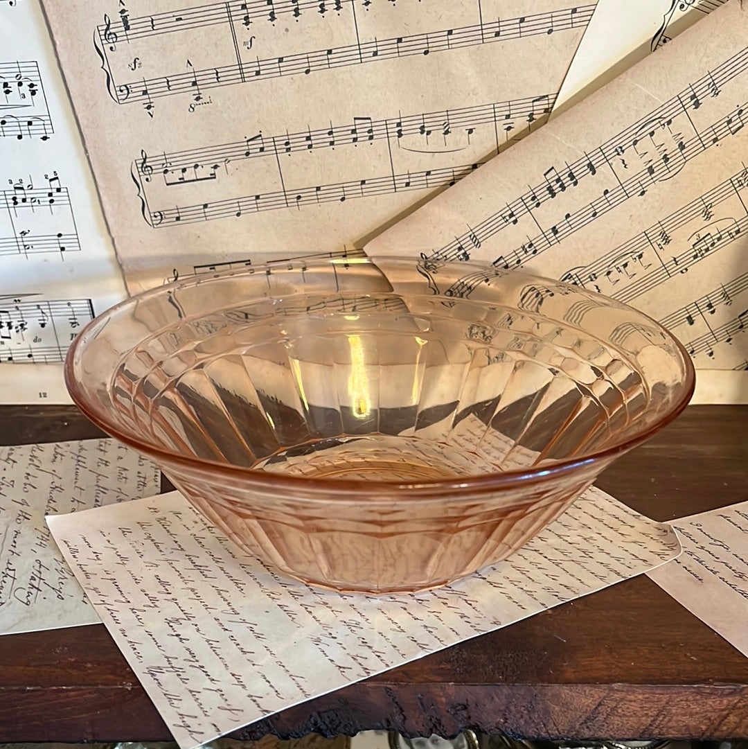Obstschale aus rosa Glas – De wereld van Kant