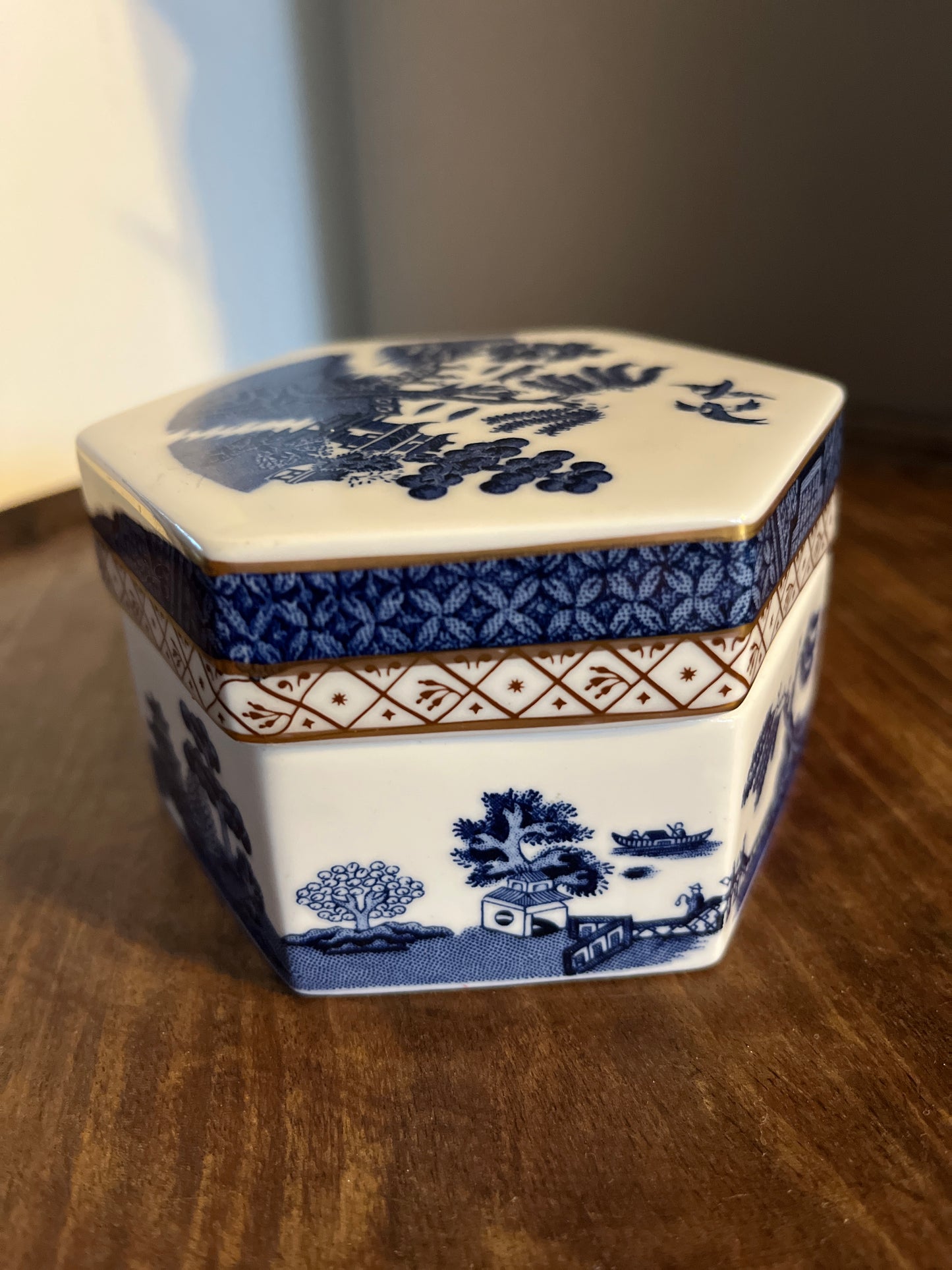 Schmuckkästchen aus echter alter Weide von Booth