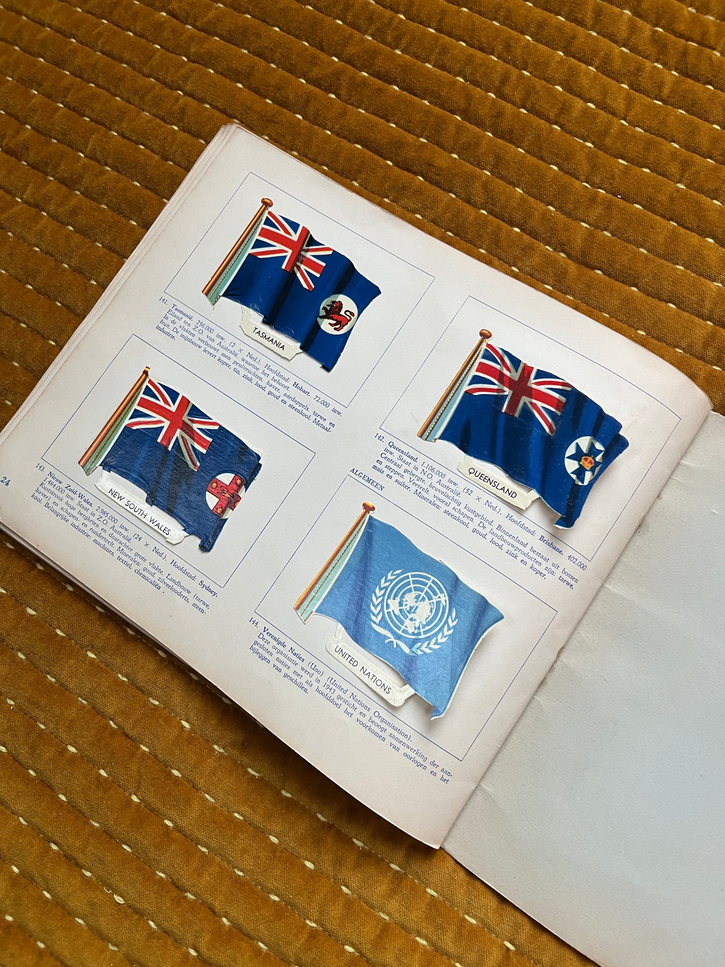 Vlaggenalbum van de gehele wereld Deel 2 1950