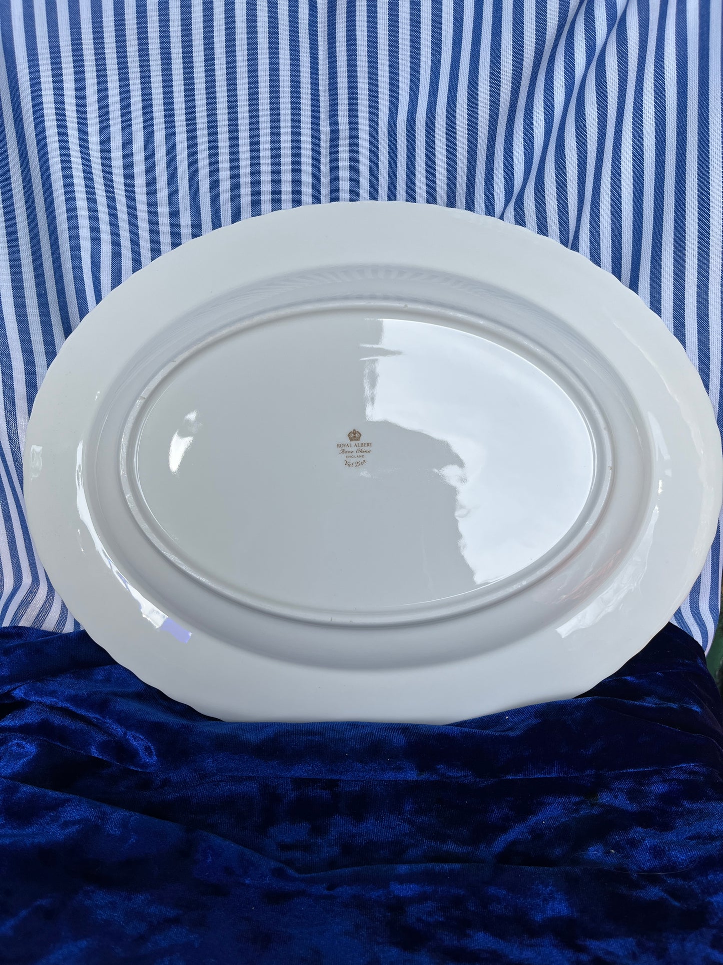 Serveerschaal ovaal 35 cm Royal Albert Val D’Or