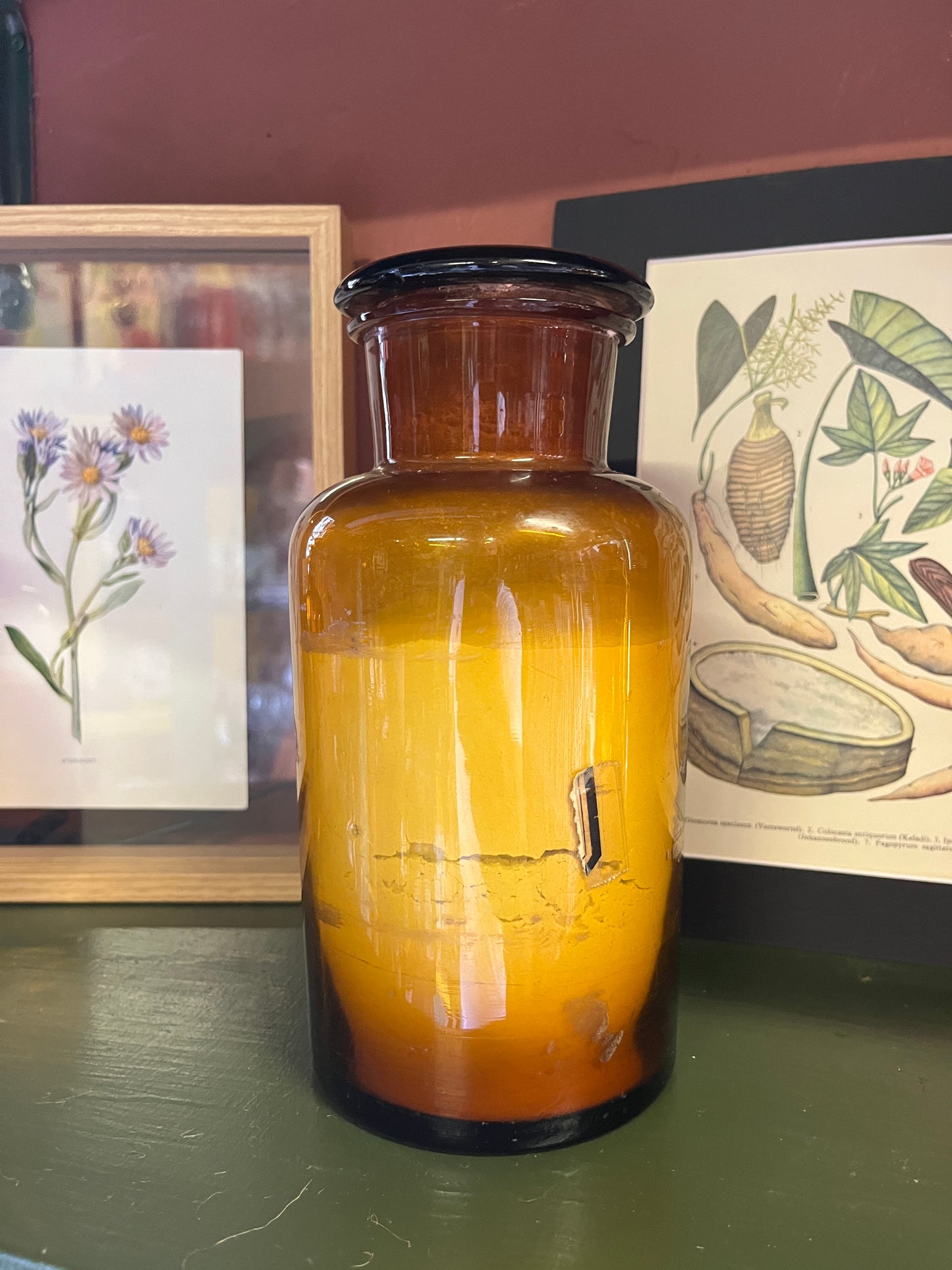 Apothekerspot met onbekende inhoud