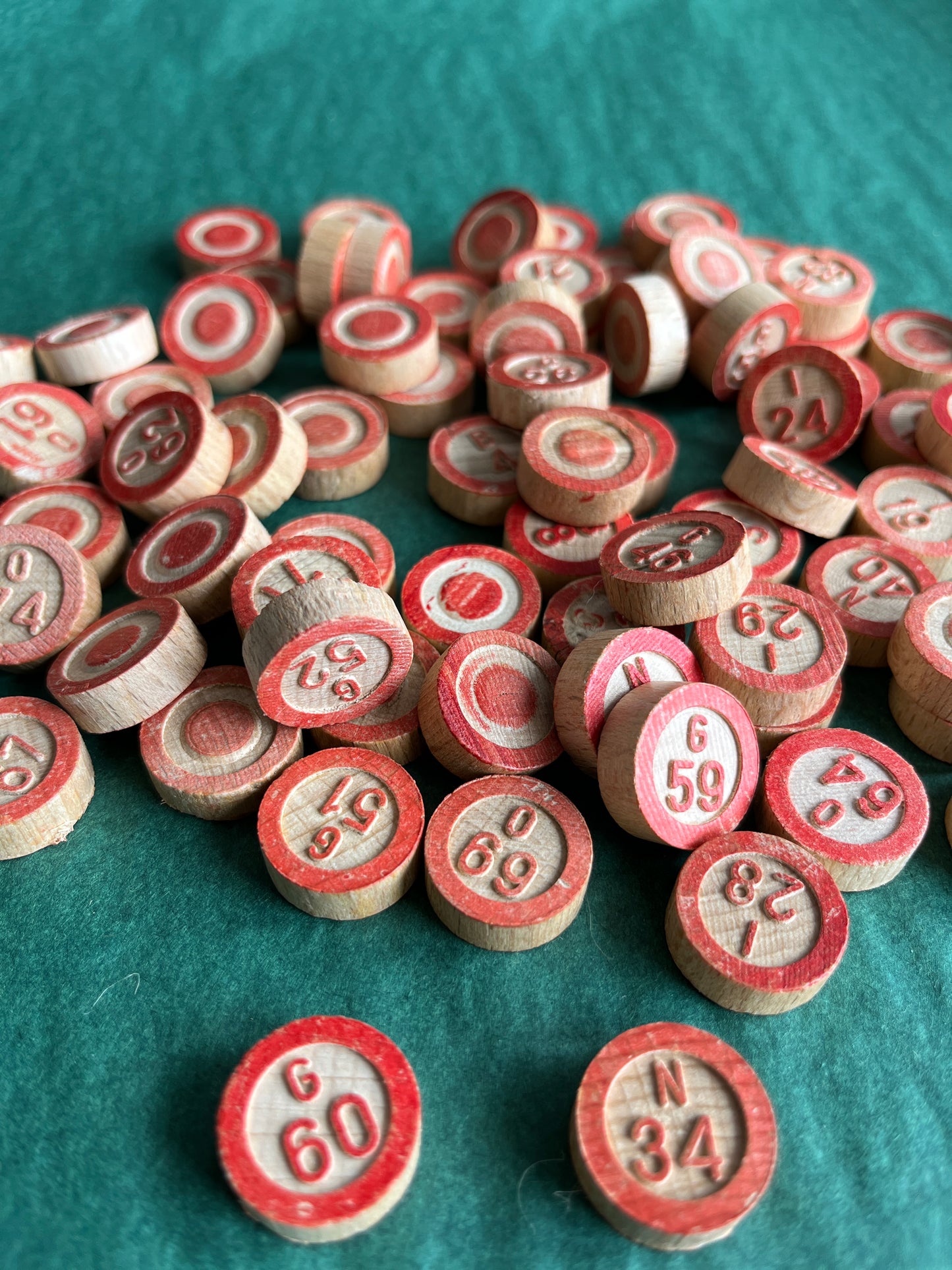 Vintage houten bingostenen los