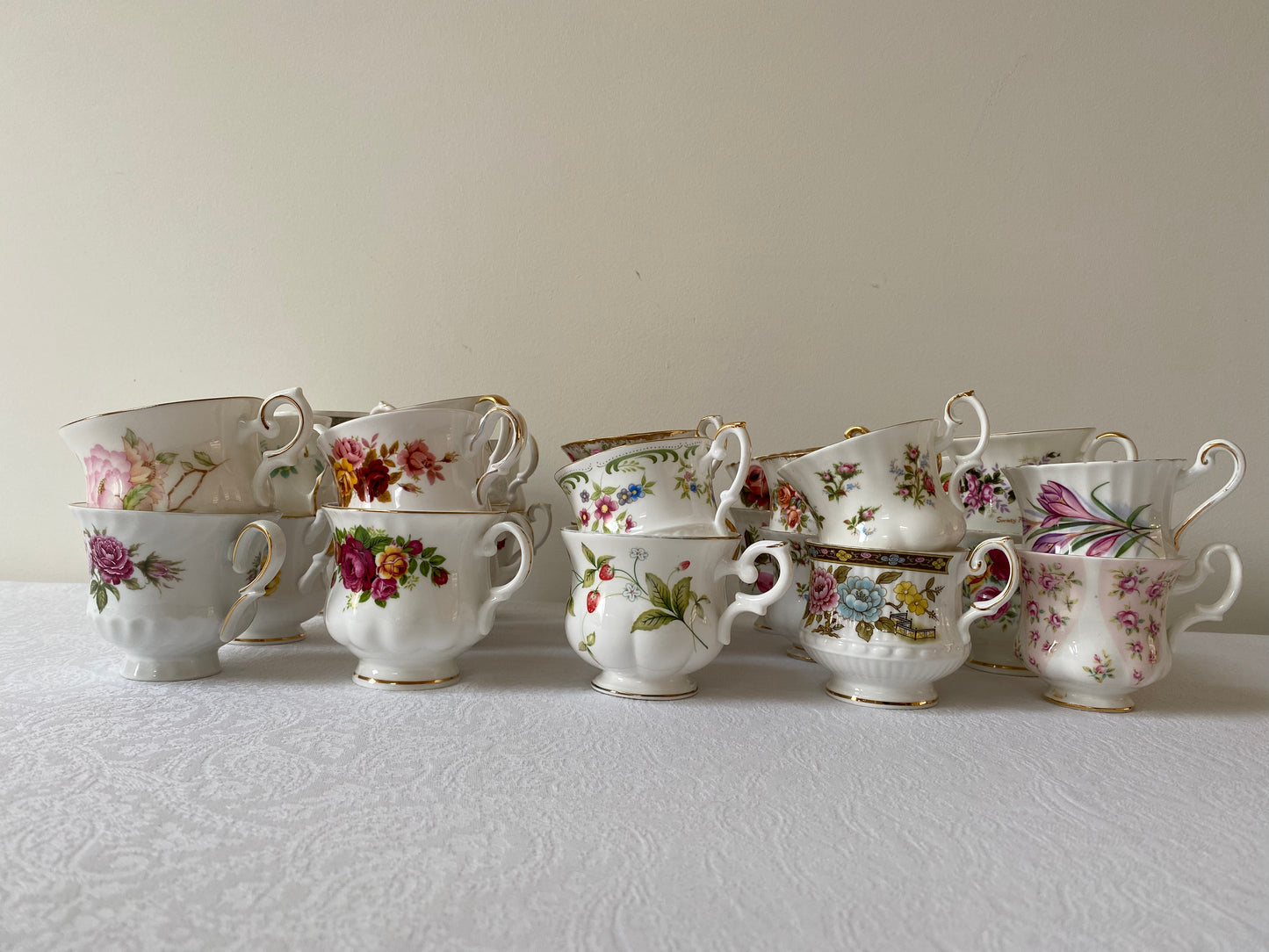 Vintage kop en schotel mismatch