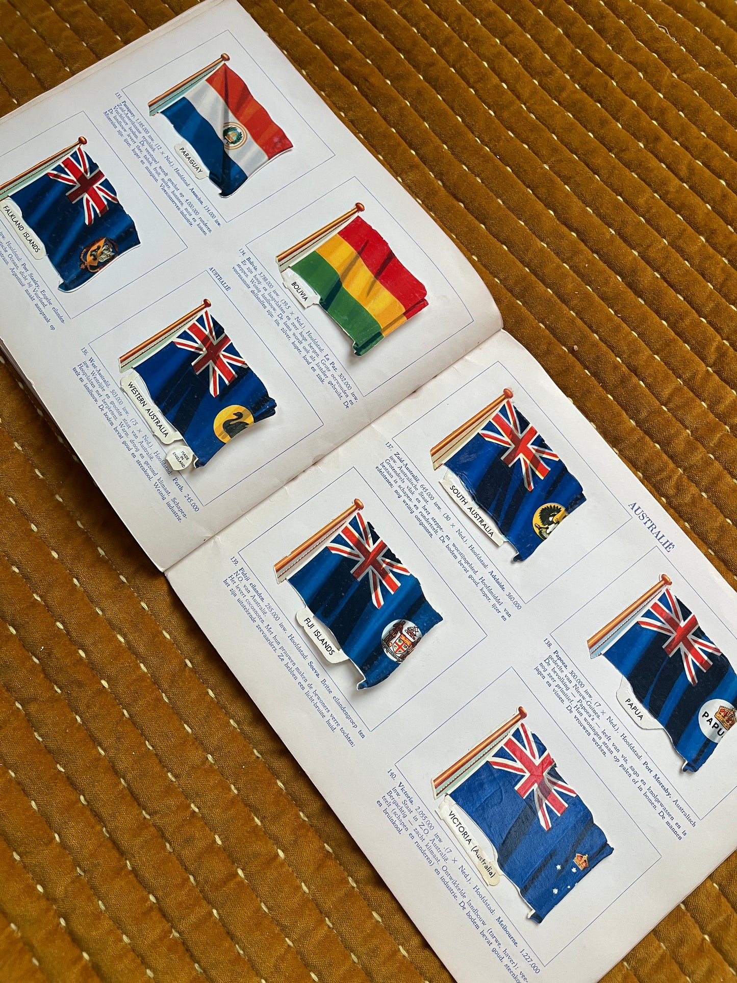 Vlaggenalbum van de gehele wereld Deel 2 1950