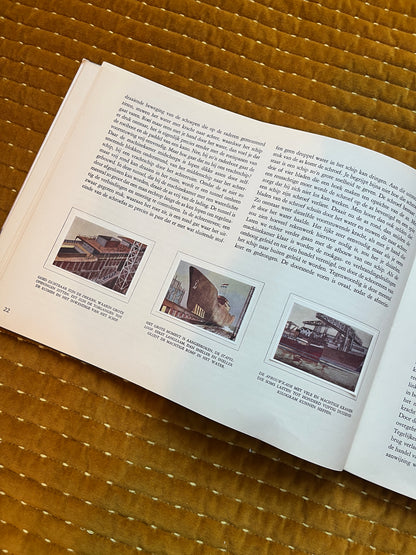 Het zeegat uit. Plaatjesalbum 1952