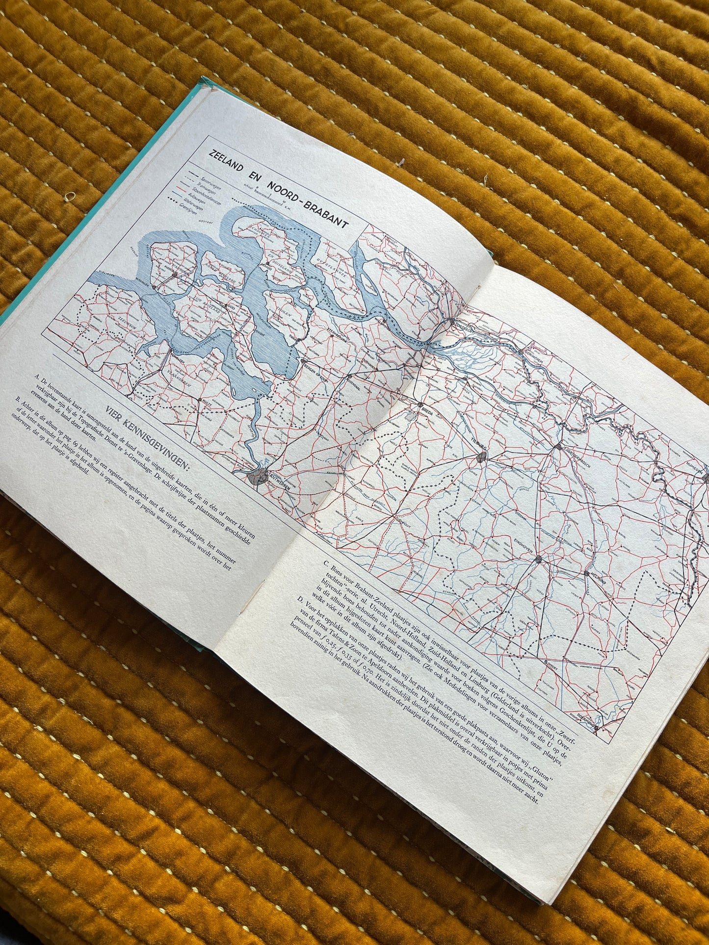 Zwerftochten door ons land Noord-Brabant en Zeeland Plaatjesalbum 1938
