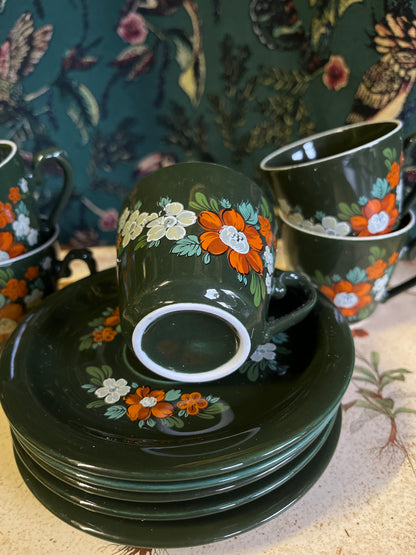 Set retro koffiekop- en schotels groen oranje