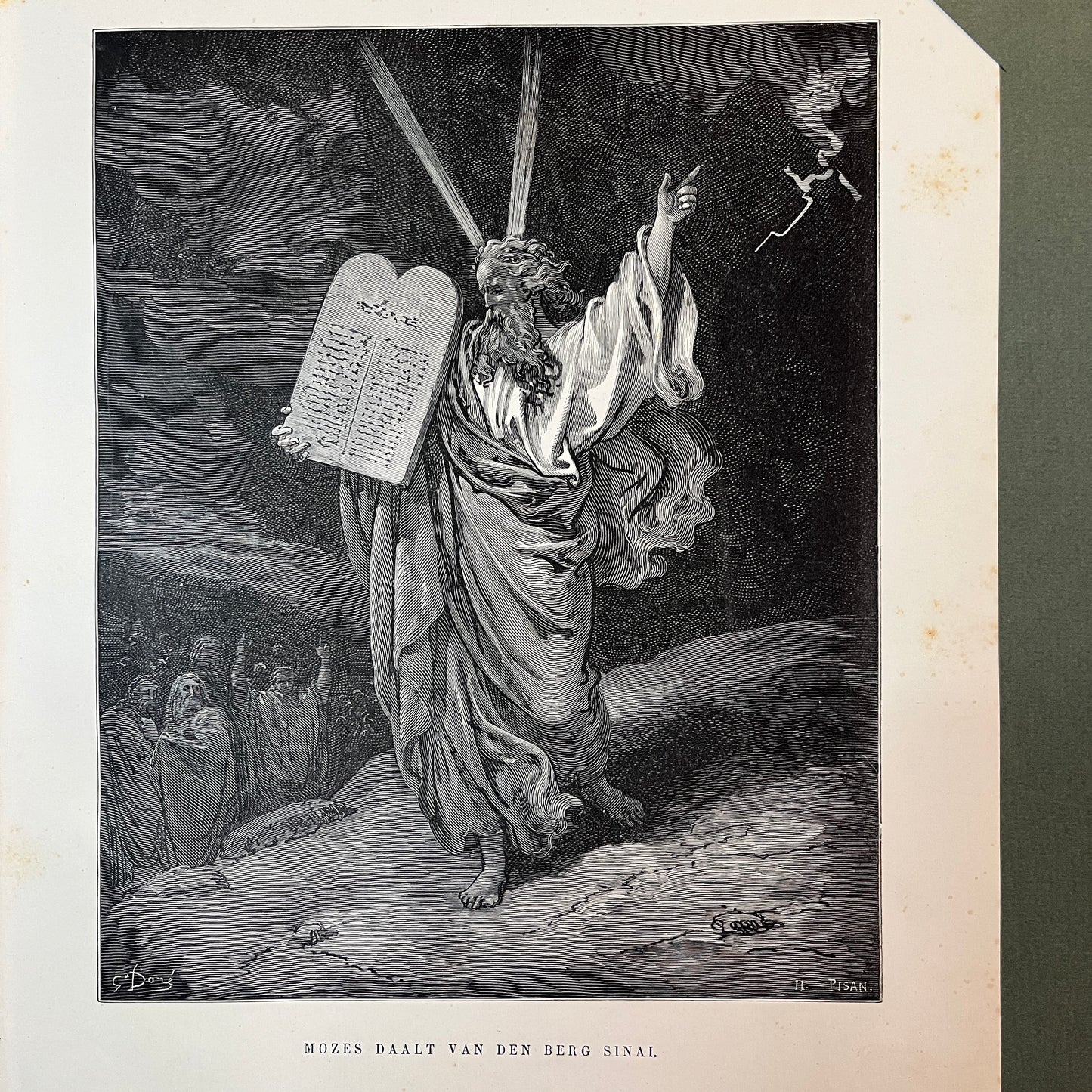 Moses steigt vom Berg Sinai herab. Original Holzstich von Gustave Doré aus dem Jahr 1875.