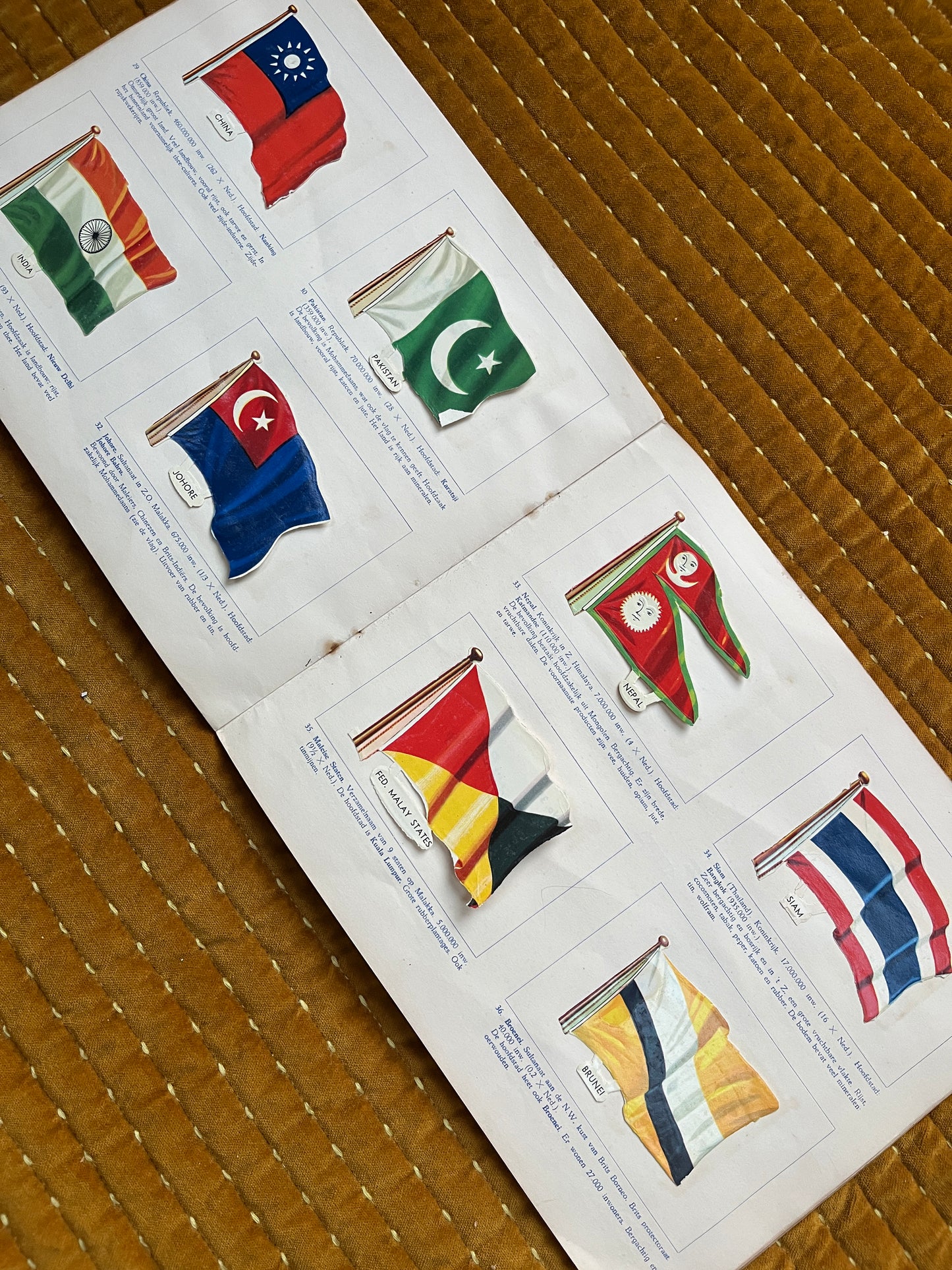 Vlaggenalbum van de gehele wereld Deel 1 1950