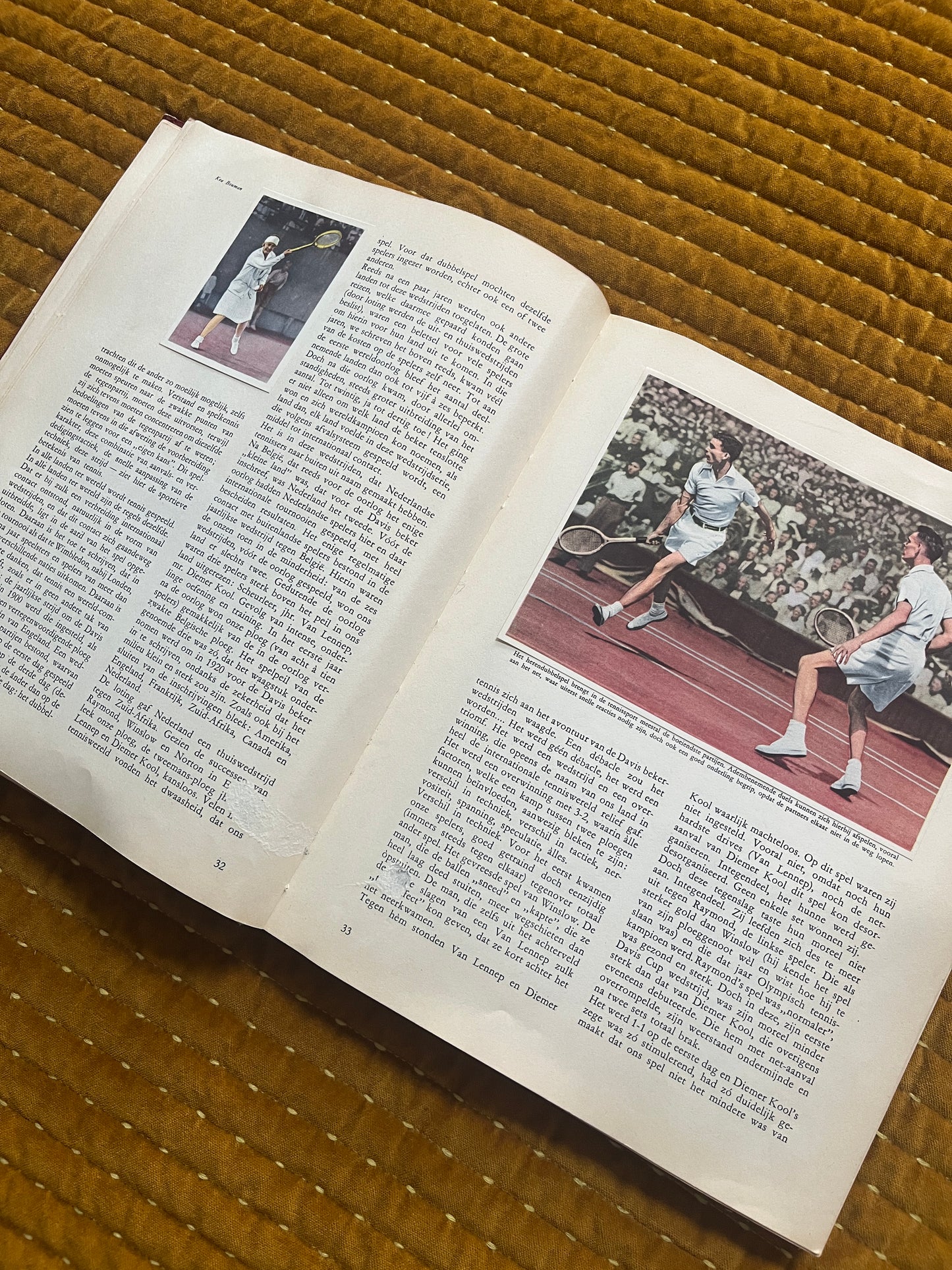 Fotoalbum mit niederländischen Sporterfolgen von 1954