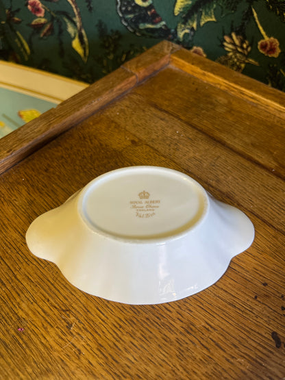 Ovale Schale Royal Albert Val D'Or