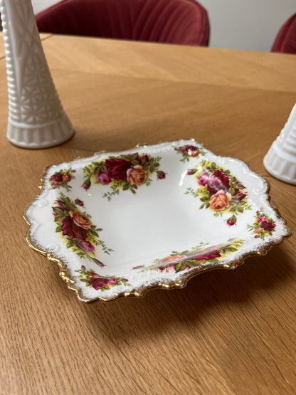 Royal Albert Old Country Roses