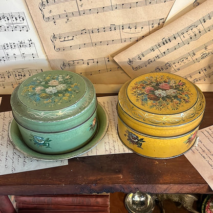 Antique cookie tins