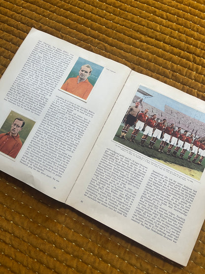 Fotoalbum mit niederländischen Sporterfolgen von 1954