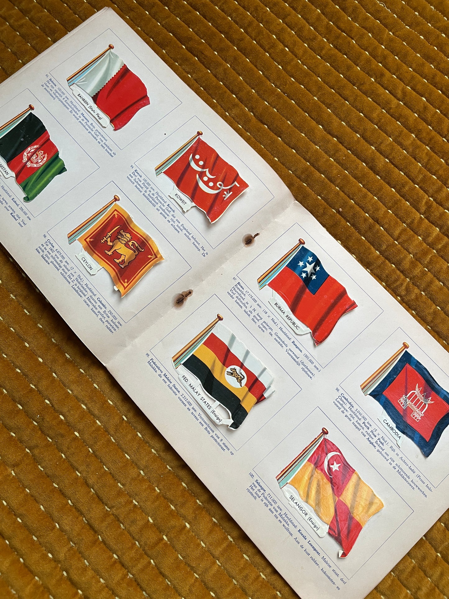 Vlaggenalbum van de gehele wereld Deel 2 1950