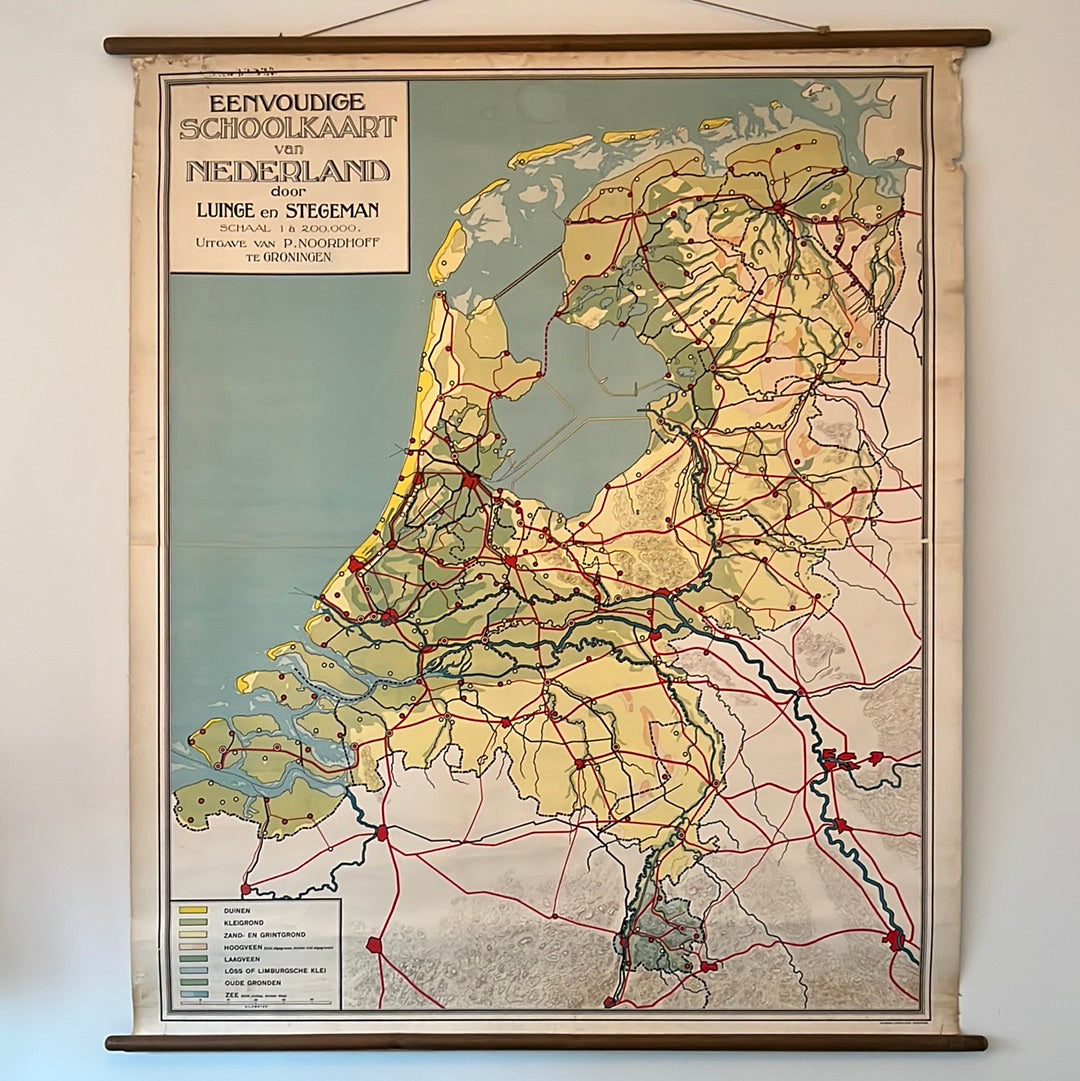 Vintage schoolkaart Nederland