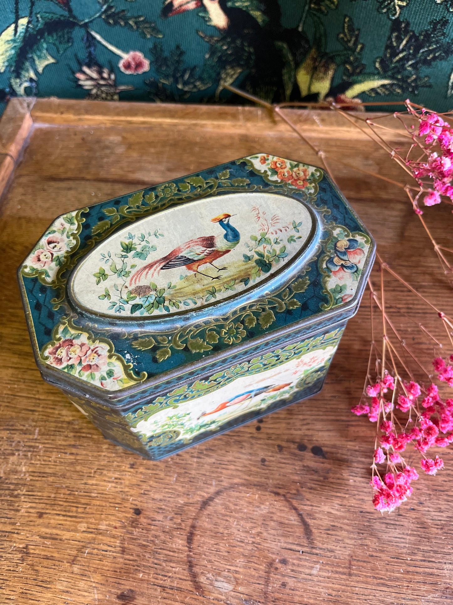 Antiek blik vogels en bloemen