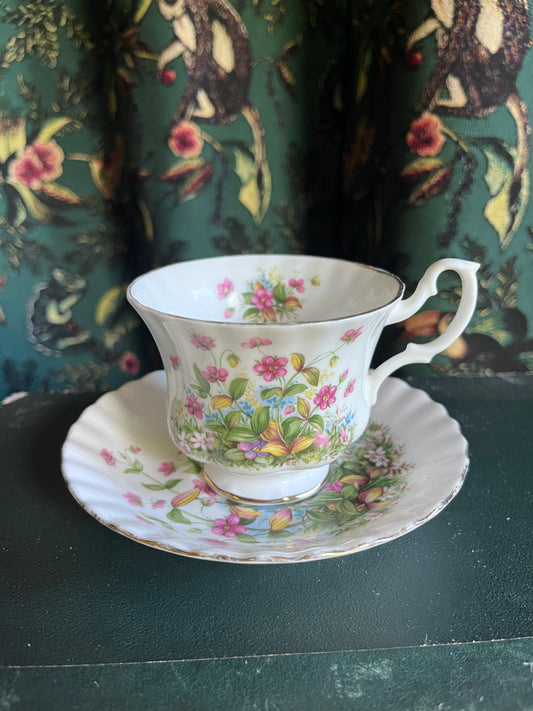 Royal Albert veldbloemen
