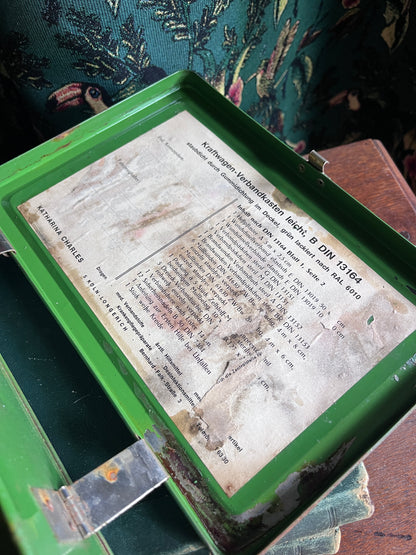 Antieke verbandtrommel groen